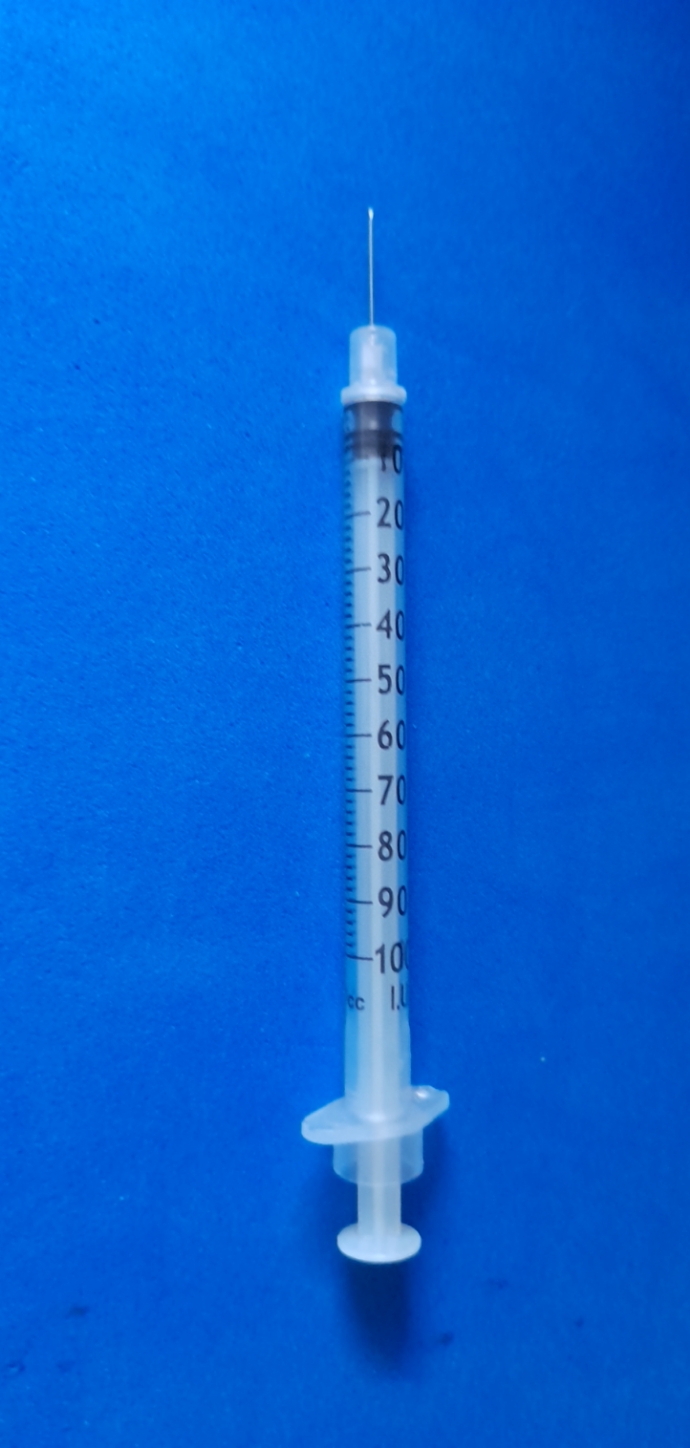 Bơm tiêm 1 cc 100u Bbrau