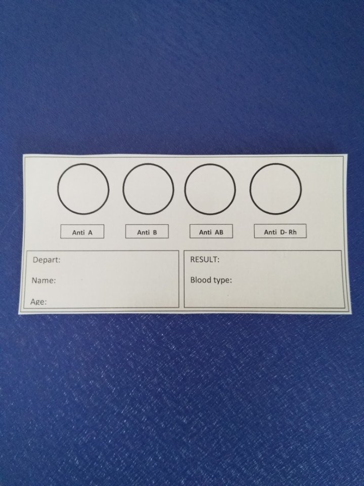 khay giấy làm nhóm máu