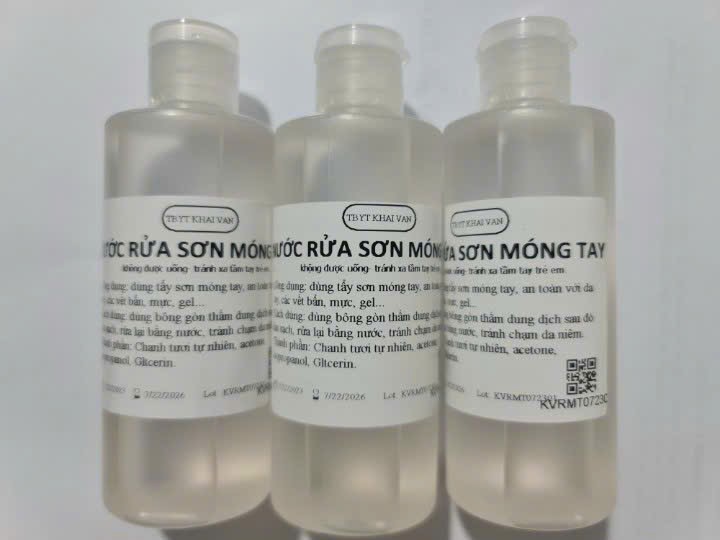Nước rửa sơn móng tay kv